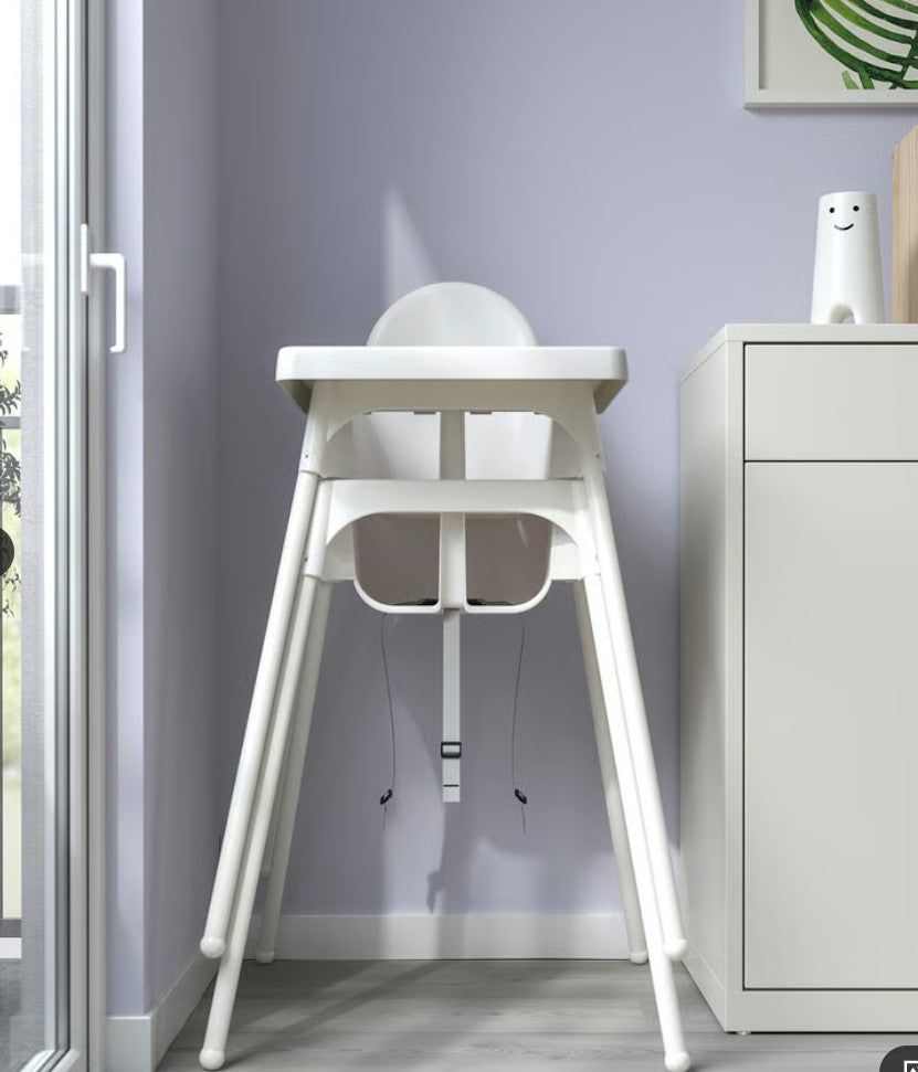 High Chair Rental – Safe, Clean & Convenient